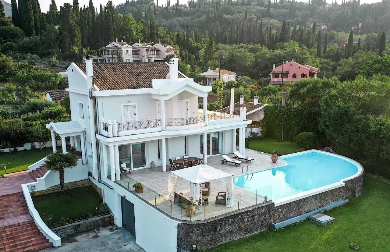 Noulia Villa
